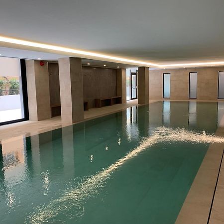 Brand New Luxury 1 Bed 2 Bath Apartment - Spa & Pool Gibraltar Ngoại thất bức ảnh