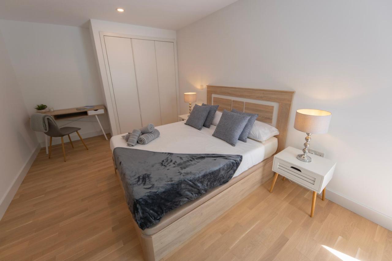 Brand New Luxury 1 Bed 2 Bath Apartment - Spa & Pool Gibraltar Ngoại thất bức ảnh