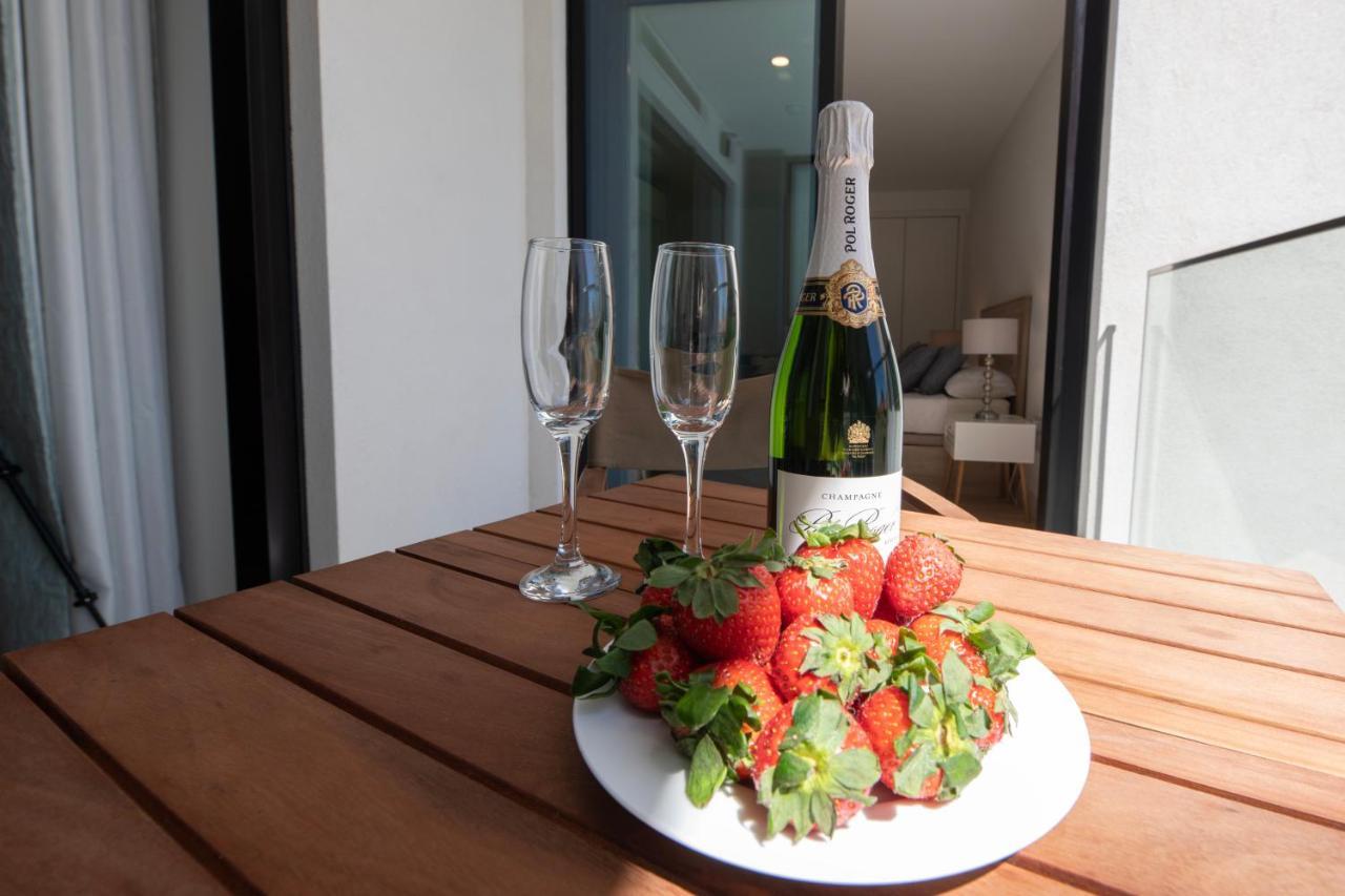 Brand New Luxury 1 Bed 2 Bath Apartment - Spa & Pool Gibraltar Ngoại thất bức ảnh